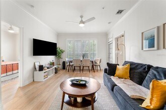 5000 Culbreath Key Way in Tampa, FL - Building Photo - Building Photo