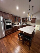35 Glen Cir in Waltham, MA - Building Photo - Building Photo