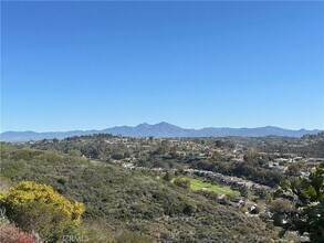 32252 Azores Rd in Dana Point, CA - Building Photo - Building Photo