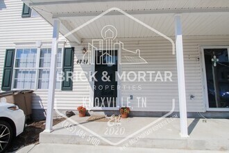 4721 Scepter Way in Knoxville, TN - Building Photo - Building Photo