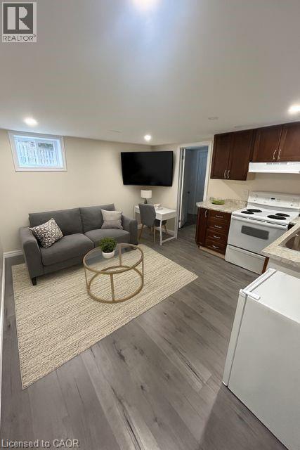 332 Jackson St W in Hamilton, ON - Building Photo - Building Photo