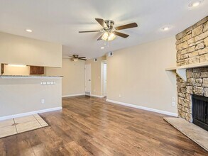 13261 E Asbury Dr in Aurora, CO - Building Photo - Building Photo