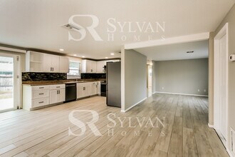 8747 St Regis Ln in Port Richey, FL - Foto de edificio - Building Photo