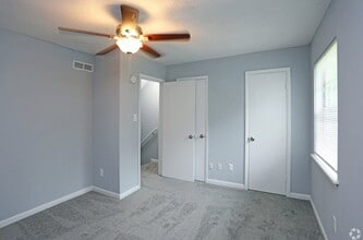 Legacy Crossing Townhomes in Greensboro, NC - Building Photo - Building Photo
