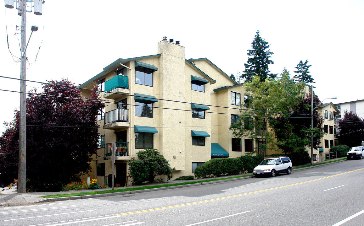 Bitter Lake Vista Apartments in Seattle, WA - Building Photo