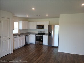 1245 Stone Ridge Cir in Sebring, FL - Building Photo - Building Photo