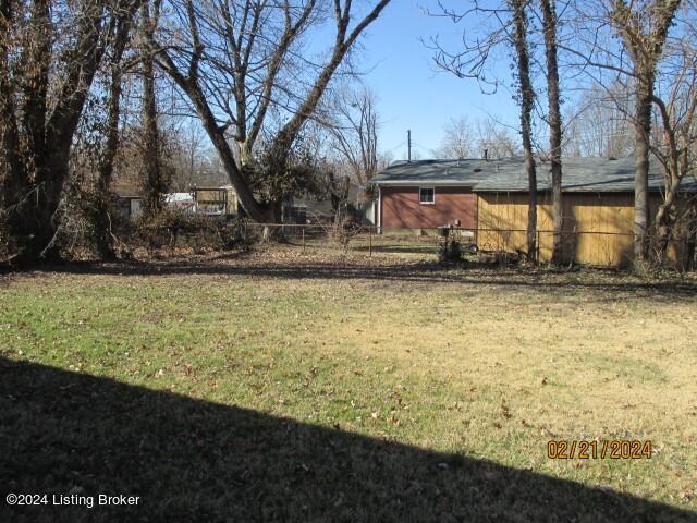 5611 Littleridge Dr in Louisville, KY - Building Photo - Building Photo