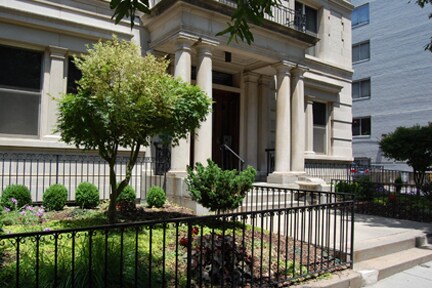 property at 2007 O St NW