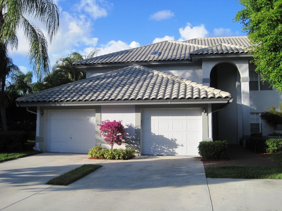 11706 Briarwood Cir in Boynton Beach, FL - Foto de edificio