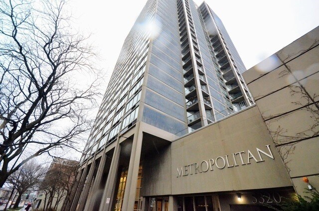 property at 5320 N Sheridan Rd