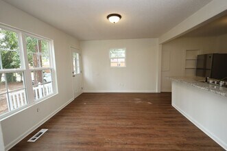 1701 N Lee St in Valdosta, GA - Building Photo - Building Photo