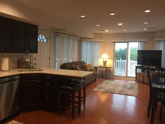 407 36th St S in Brigantine, NJ - Building Photo - Building Photo
