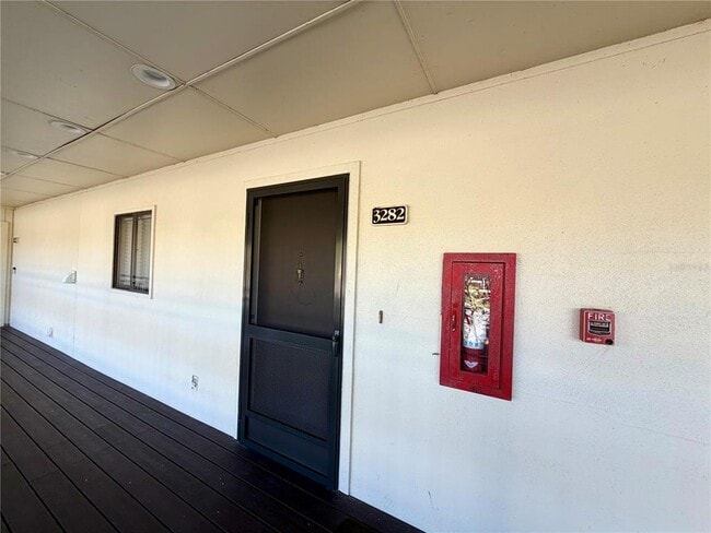 29230 Bay Hollow Dr in Zephyrhills, FL - Foto de edificio - Building Photo