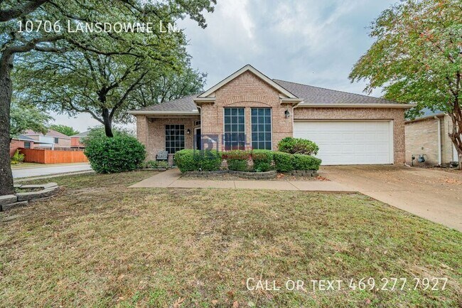 10706 Lansdowne Ln in Rowlett, TX - Building Photo - Building Photo