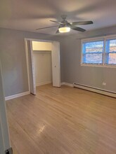 2601 N 75th Ct in Elmwood Park, IL - Foto de edificio - Building Photo