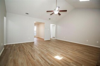 3820 Ashley Ln in Fort Worth, TX - Building Photo - Building Photo