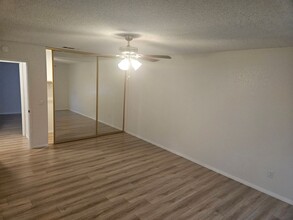 12830 Briarcliff Dr in Victorville, CA - Building Photo - Building Photo