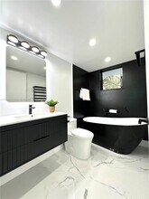 13020 SW 92nd Ave in Miami, FL - Building Photo - Building Photo