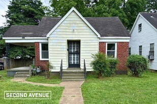 2551 Arlington Ave in Memphis, TN - Building Photo