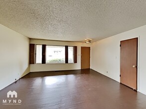 750 Rhode Island Dr in Reno, NV - Foto de edificio - Building Photo