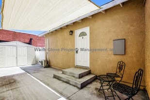 142 N Pritchard Ave in Fullerton, CA - Building Photo