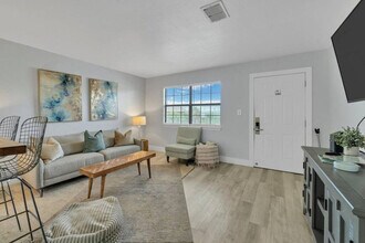 312 Bream Ave, Unit SI ID1502000P in Fort Walton Beach, FL - Foto de edificio - Building Photo