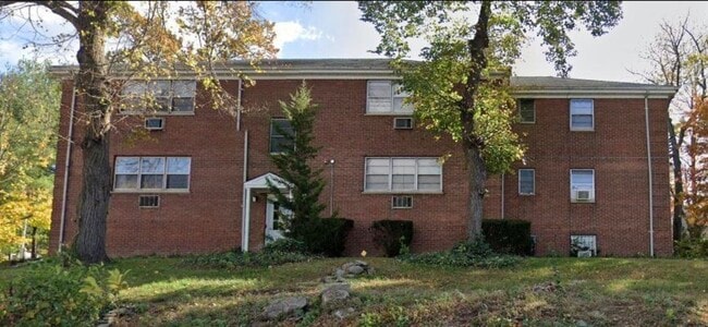 property at 513-515 Grand Ave