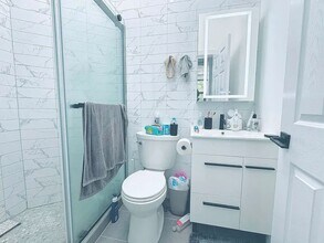 202 St Nicholas Ave in Brooklyn, NY - Building Photo - Building Photo