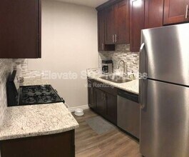 2727 1/2 G St in San Diego, CA - Building Photo - Building Photo