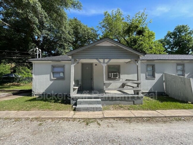 property at 826 Winston Rd