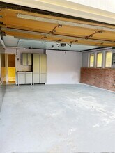 6 Lake Rd in Great Neck, NY - Building Photo - Building Photo