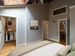 The Watkins at Shockoe in Richmond, VA - Foto de edificio - Building Photo