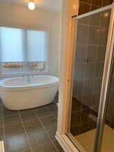 3 Steamboat Wy in Whitby, ON - Building Photo - Building Photo