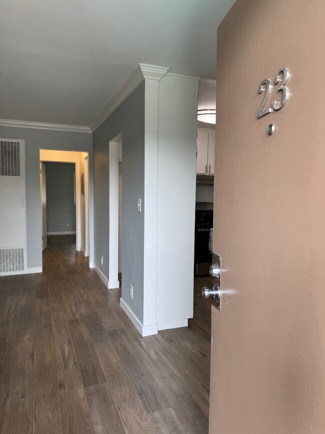 8834 Topanga Canyon Blvd, Unit 23