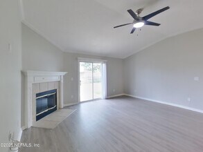 3208 Ginny Lake Dr in Middleburg, FL - Building Photo - Building Photo