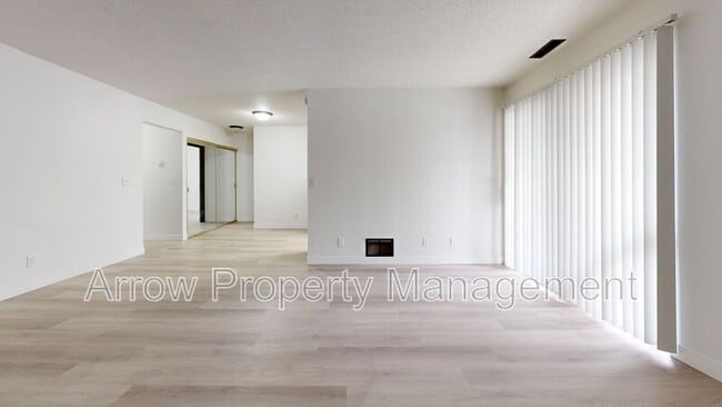 property at 201 E Arbor Ave