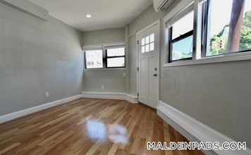244 Main St, Unit 1 in Malden, MA - Building Photo - Building Photo