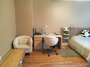 141 Englewood Ave in Boston, MA - Building Photo - Building Photo