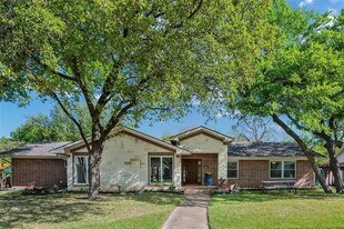 3643 Mid Pines Dr in Dallas, TX - Building Photo