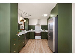 953 Redwood Dr in Apple Valley, MN - Building Photo - Building Photo