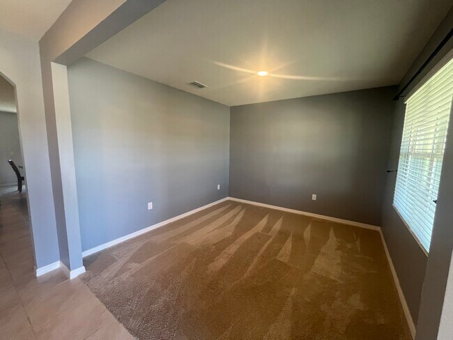 5341 Sandpine Haven Ln in Port Orange, FL - Building Photo - Building Photo