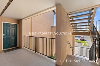 2900 W Marina Dr in Moses Lake, WA - Building Photo - Building Photo