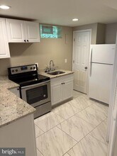 4104 Swiss Stone Dr in Burtonsville, MD - Building Photo - Building Photo
