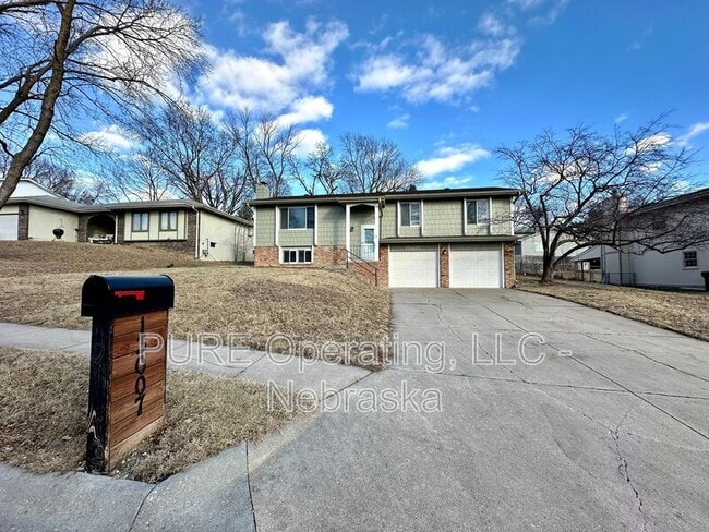 13007 S 35th St in Bellevue, NE - Building Photo - Building Photo