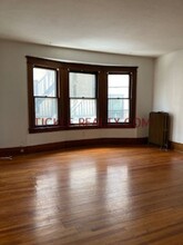 18-22 Wilmer St, Unit 18W-2 in Rochester, NY - Building Photo - Building Photo