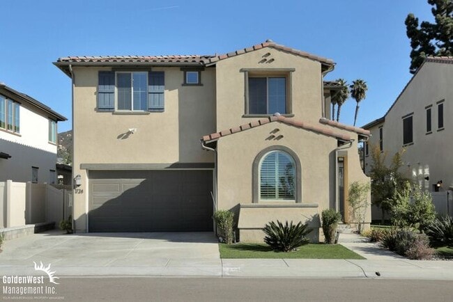 property at 1724 Carol Lee Ln