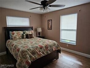 339 Landmark St in Marco Island, FL - Building Photo - Building Photo