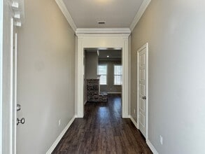 3925 Old Omen Rd in Tyler, TX - Building Photo - Building Photo