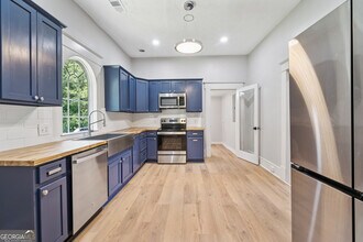 1838 Moore St NW in Atlanta, GA - Building Photo - Building Photo