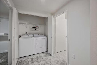 9818 Jake Ln in San Diego, CA - Building Photo - Building Photo